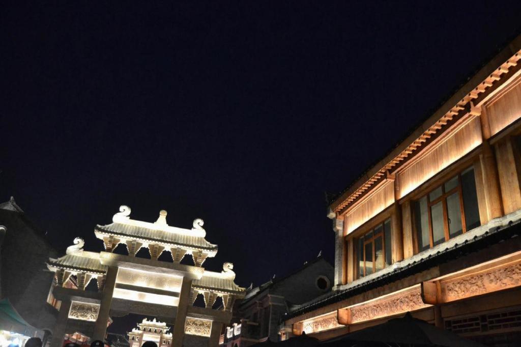 Qingdao Royal Garden Hotel Exterior foto
